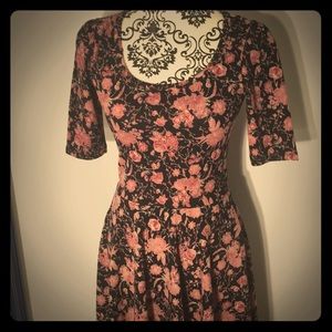 Beautiful Floral LuLaRoe Nicole EUC